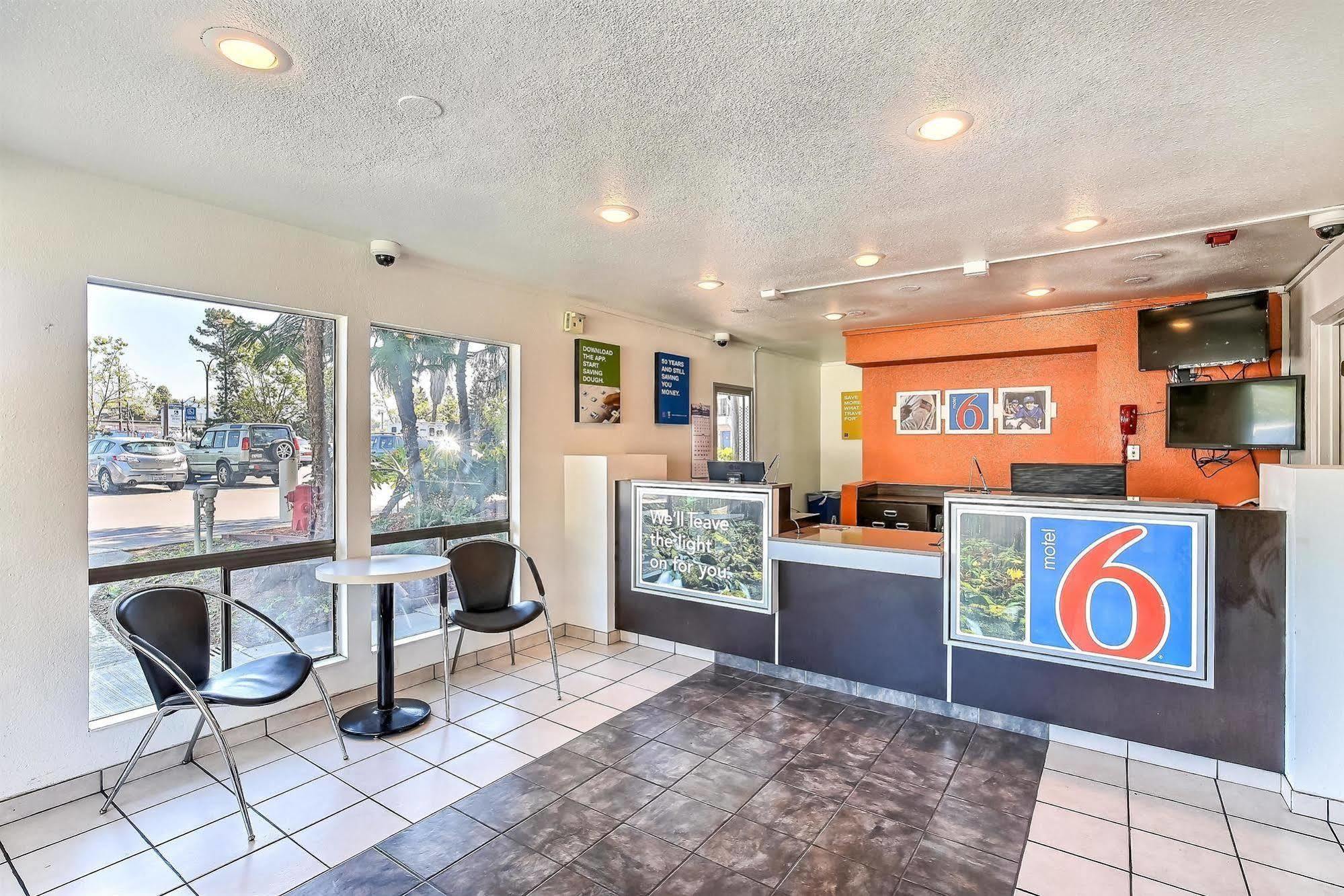 Motel 6-Oakland, Ca - Embarcadero Eksteriør bilde